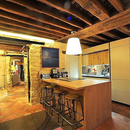Beautiful Apartment In Historical Marais Paris Luaran gambar