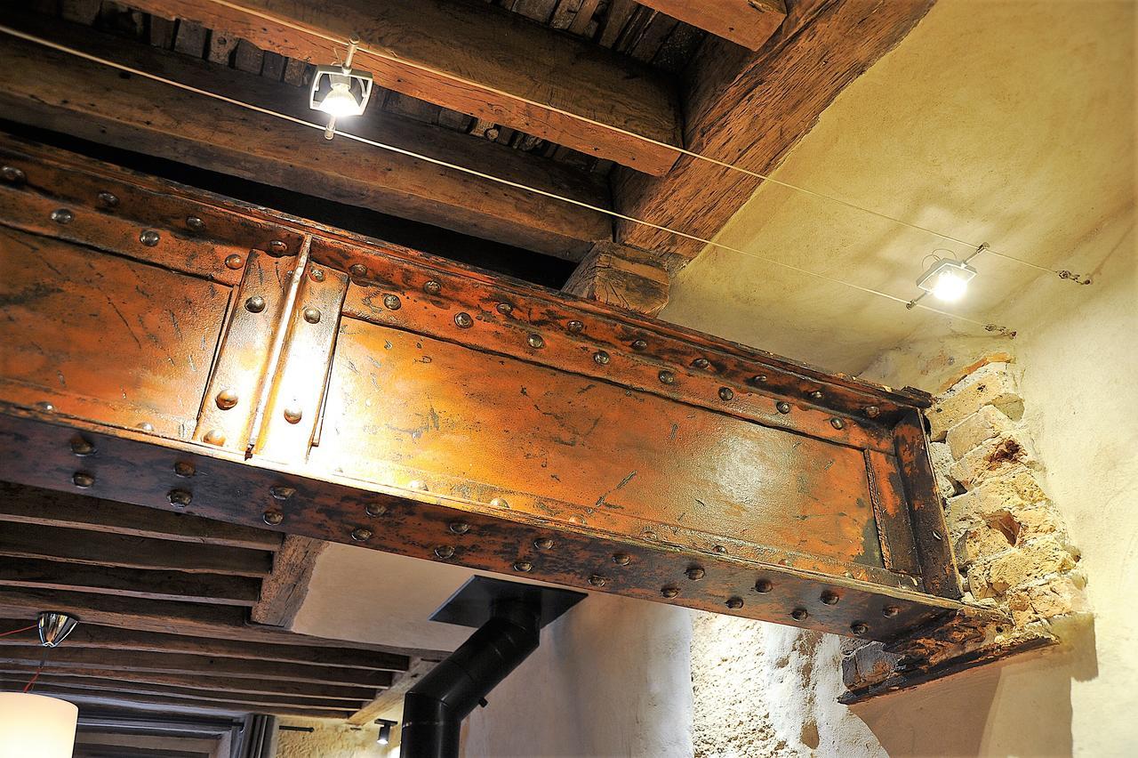 Beautiful Apartment In Historical Marais Paris Luaran gambar