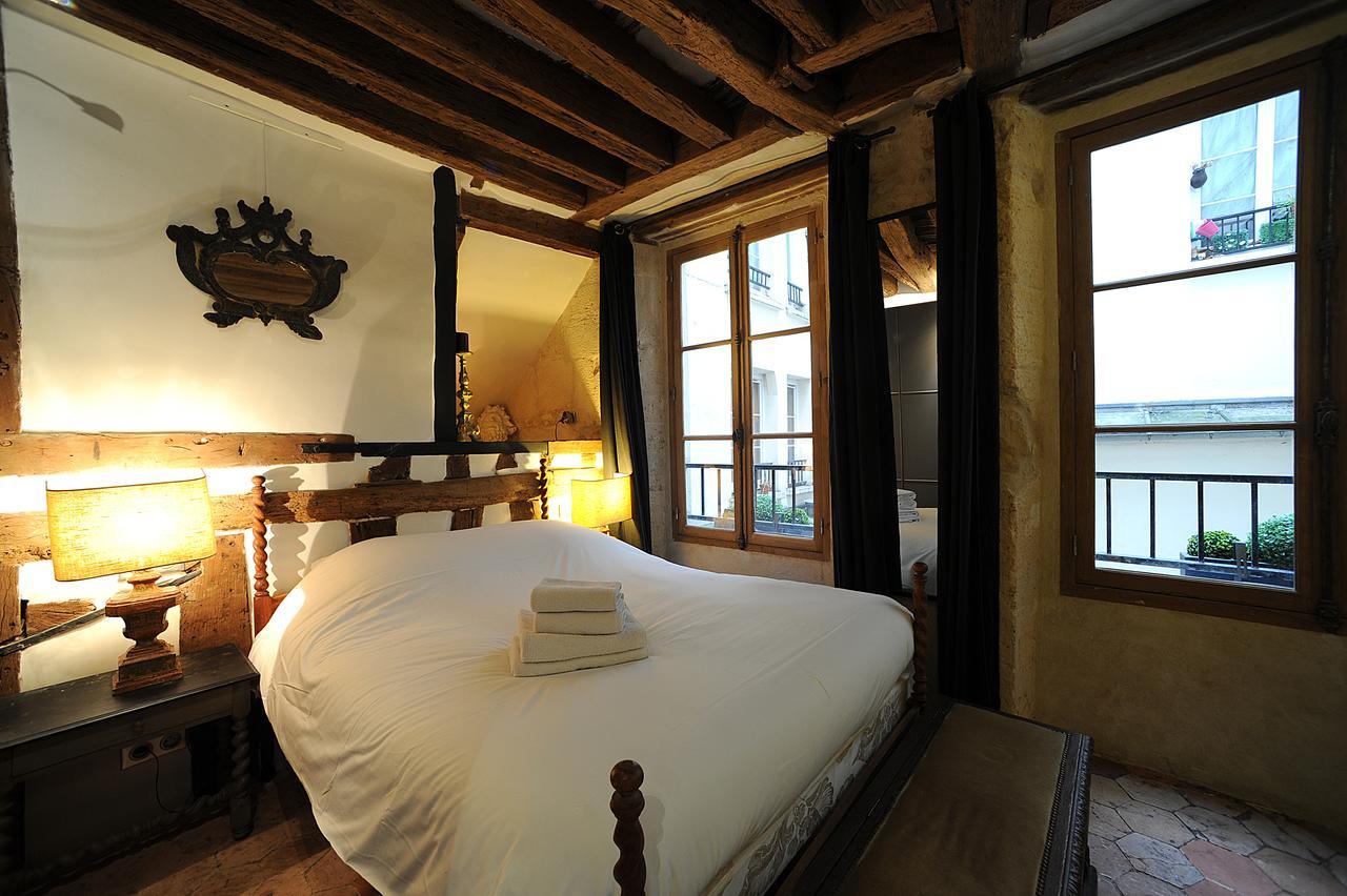 Beautiful Apartment In Historical Marais Paris Luaran gambar