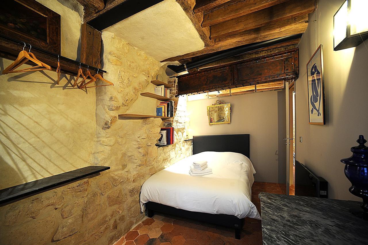 Beautiful Apartment In Historical Marais Paris Luaran gambar